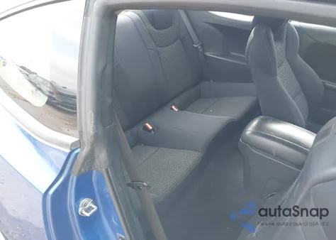 2012 Hyundai Genesis 2.0T z USA, uszkodzony, nr VIN KMHHT6KD8CU065880